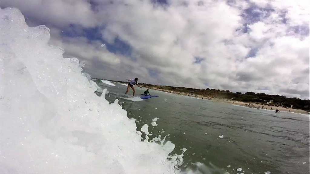 Village Camps International Summer Camp Chiclana, Spain 2017-07-28 https://www.villagecamps.com/journals_admin/images/1838-0467-surf 1 (19).jpg